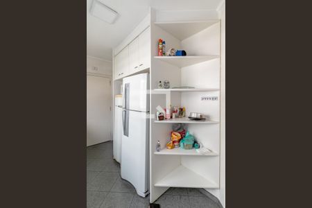 Apartamento à venda com 198m², 3 quartos e 3 vagas Apartamento à venda com 198m², 3 quartos e 3 vagasCozinha