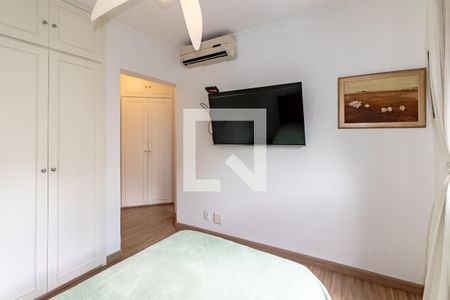 Apartamento à venda com 198m², 3 quartos e 3 vagas Apartamento à venda com 198m², 3 quartos e 3 vagasQuarto 2