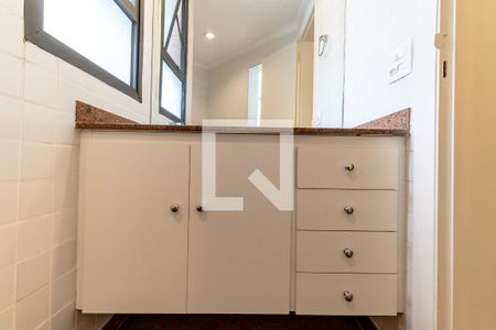 Apartamento à venda com 198m², 3 quartos e 3 vagas Apartamento à venda com 198m², 3 quartos e 3 vagasBanheiro do Quarto 3