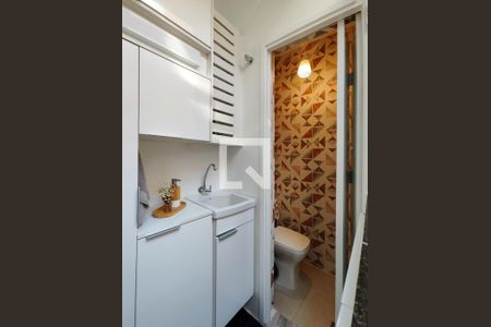 Apartamento à venda com 67m², 2 quartos e 1 vaga Apartamento à venda com 67m², 2 quartos e 1 vagaÁrea de Serviço