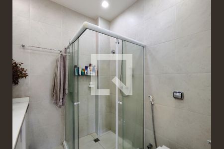 Apartamento à venda com 67m², 2 quartos e 1 vaga Apartamento à venda com 67m², 2 quartos e 1 vagaBanheiro