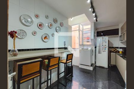 Apartamento à venda com 67m², 2 quartos e 1 vaga Apartamento à venda com 67m², 2 quartos e 1 vagaCozinha