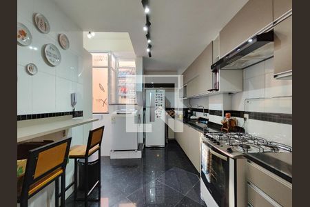 Apartamento à venda com 67m², 2 quartos e 1 vaga Apartamento à venda com 67m², 2 quartos e 1 vagaCozinha