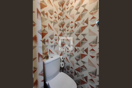 Apartamento à venda com 67m², 2 quartos e 1 vaga Apartamento à venda com 67m², 2 quartos e 1 vagaBanheiro de Serviço