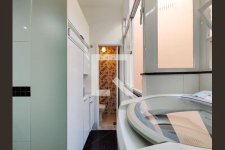 Apartamento à venda com 67m², 2 quartos e 1 vaga Apartamento à venda com 67m², 2 quartos e 1 vagaÁrea de Serviço