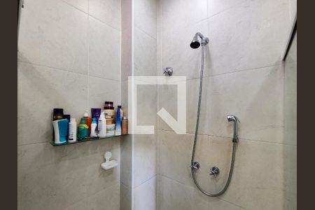 Apartamento à venda com 67m², 2 quartos e 1 vaga Apartamento à venda com 67m², 2 quartos e 1 vagaBanheiro