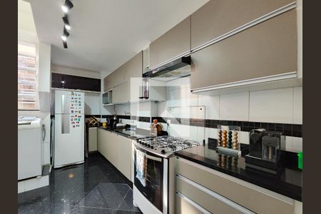 Apartamento à venda com 67m², 2 quartos e 1 vaga Apartamento à venda com 67m², 2 quartos e 1 vagaCozinha