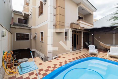 Casa para alugar com 700m², 4 quartos e 4 vagasQuintal