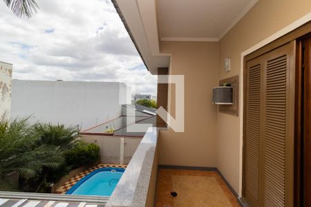 Casa para alugar com 700m², 4 quartos e 4 vagasQuarto Suíte 1-Varanda