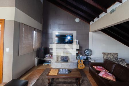 Casa para alugar com 700m², 4 quartos e 4 vagasSótão