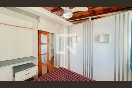 Quarto 1 de apartamento para alugar com 4 quartos, 90m² em Leme, Rio de Janeiro