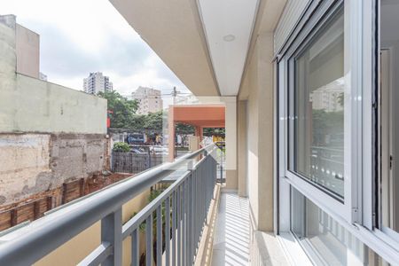 Apartamento à venda com 35m², 1 quarto e sem vaga Apartamento à venda com 35m², 1 quarto e sem vagaVaranda