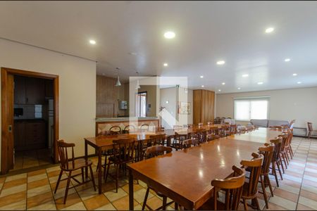 Apartamento para alugar com 262m², 3 quartos e 2 vagas Apartamento para alugar com 262m², 3 quartos e 2 vagasÁrea comum - Salão de Festas