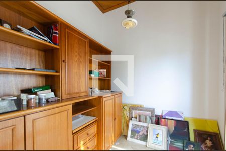 Apartamento para alugar com 262m², 3 quartos e 2 vagas Apartamento para alugar com 262m², 3 quartos e 2 vagasQuarto 3