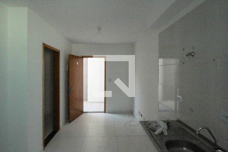 Sala e Cozinha de apartamento para alugar com 2 quartos, 32m² em Chácara Belenzinho, São Paulo