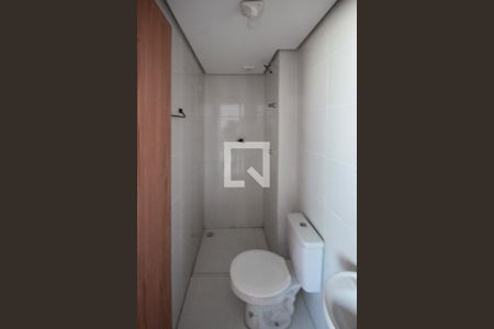 Banheiro de apartamento para alugar com 2 quartos, 32m² em Chácara Belenzinho, São Paulo