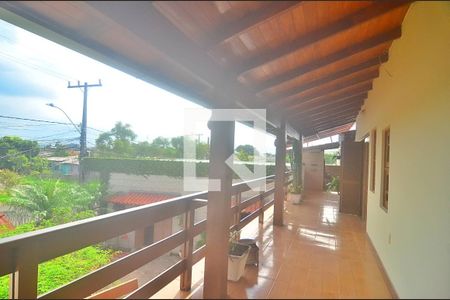 Casa à venda com 340m², 3 quartos e 6 vagasSacada Suíte