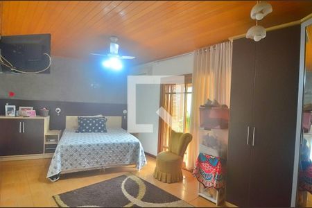 Casa à venda com 340m², 3 quartos e 6 vagasSuíte