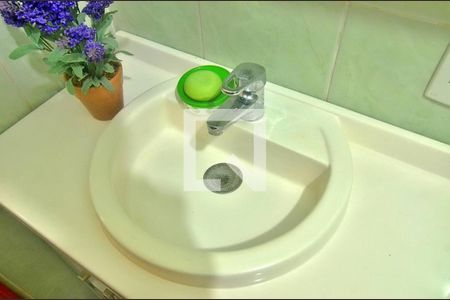 Casa à venda com 340m², 3 quartos e 6 vagasBanheiro Social