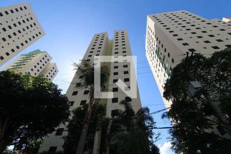 Apartamento à venda com 51m², 2 quartos e 1 vagaFachada
