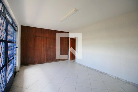 Sala de casa à venda com 4 quartos, 445m² em Santa Efigênia, Belo Horizonte