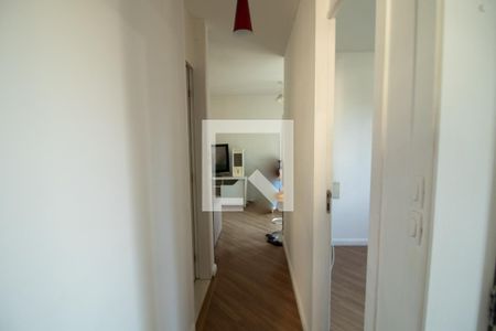 Corredor de apartamento à venda com 3 quartos, 62m² em Vila Guilherme, São Paulo