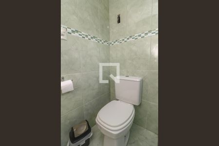 Casa à venda com 150m², 4 quartos e 2 vagasBanheiro segundo piso