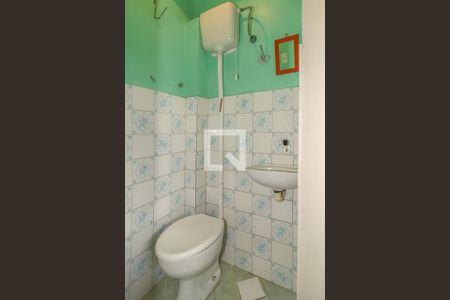 Casa à venda com 150m², 4 quartos e 2 vagasLavabo