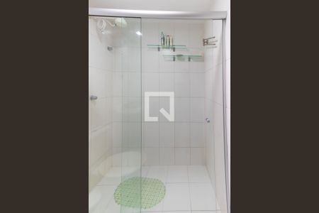 Apartamento à venda com 133m², 2 quartos e 2 vagas Apartamento à venda com 133m², 2 quartos e 2 vagasBanheiro Suíte 2