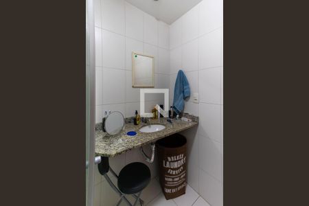 Apartamento à venda com 133m², 2 quartos e 2 vagas Apartamento à venda com 133m², 2 quartos e 2 vagasBanheiro da Suíte 1