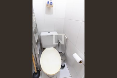 Apartamento à venda com 133m², 2 quartos e 2 vagas Apartamento à venda com 133m², 2 quartos e 2 vagasBanheiro Área de Serviço