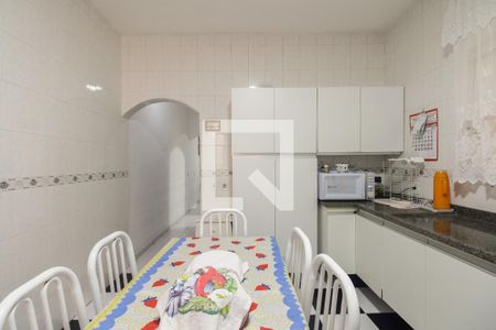 Casa à venda com 212m², 4 quartos e 3 vagas Casa à venda com 212m², 4 quartos e 3 vagasCasa 02 - Cozinha