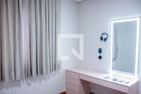 Suíte 2 de apartamento à venda com 3 quartos, 173m² em Jardim Arpoador, São Paulo