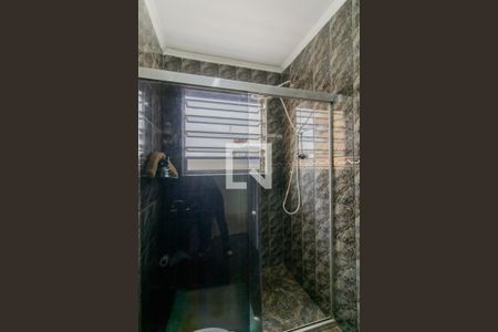Casa à venda com 217m², 3 quartos e 2 vagas Casa à venda com 217m², 3 quartos e 2 vagasBanheiro 2