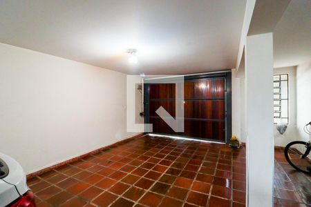 Casa à venda com 203m², 3 quartos e 4 vagasGaragem