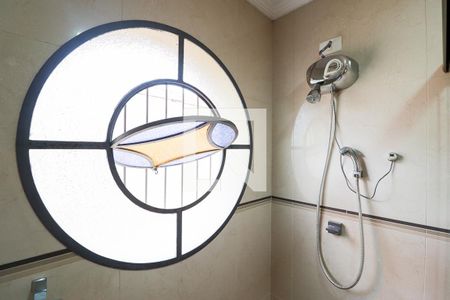 Casa à venda com 203m², 3 quartos e 4 vagasBanheiro Social