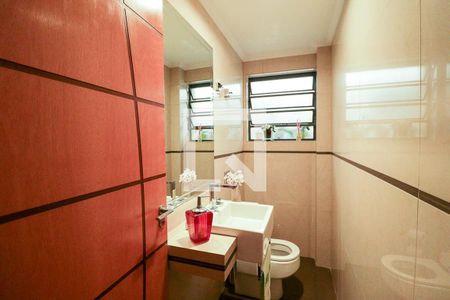 Casa à venda com 203m², 3 quartos e 4 vagasLavabo