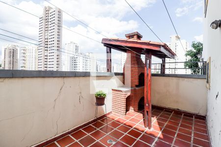 Casa à venda com 203m², 3 quartos e 4 vagasChurrasqueira