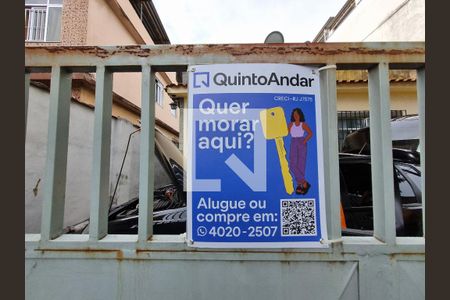 Casa à venda com 300m², 4 quartos e 2 vagas Casa à venda com 300m², 4 quartos e 2 vagasFoto placa