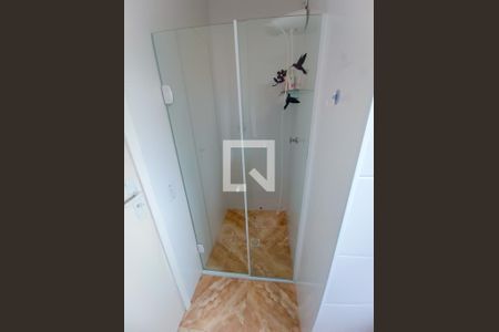 Casa à venda com 190m², 2 quartos e 3 vagas Casa à venda com 190m², 2 quartos e 3 vagasBanheiro da Suíte