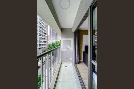 Varanda da Sala de kitnet/studio à venda com 1 quarto, 25m² em Vila Dom Pedro I, São Paulo