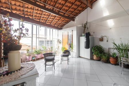 Casa à venda com 160m², 2 quartos e 2 vagasVaranda
