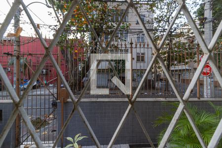 Apartamento à venda com 73m², 2 quartos e sem vaga Apartamento à venda com 73m², 2 quartos e sem vagaÁrea de Serviço Vista