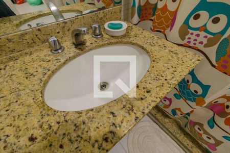 Apartamento para alugar com 205m², 4 quartos e 2 vagas Apartamento para alugar com 205m², 4 quartos e 2 vagasBanheiro Social