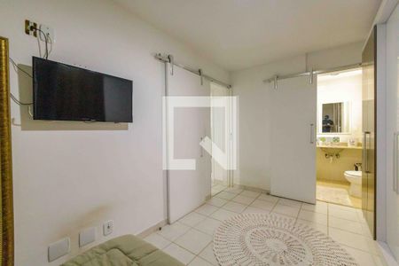 Apartamento para alugar com 205m², 4 quartos e 2 vagas Apartamento para alugar com 205m², 4 quartos e 2 vagasSuíte 3