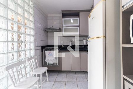 Apartamento à venda com 80m², 2 quartos e 1 vaga Apartamento à venda com 80m², 2 quartos e 1 vagaCozinha