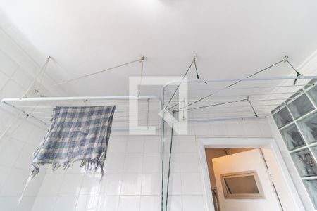 Apartamento à venda com 80m², 2 quartos e 1 vaga Apartamento à venda com 80m², 2 quartos e 1 vagaLavanderia