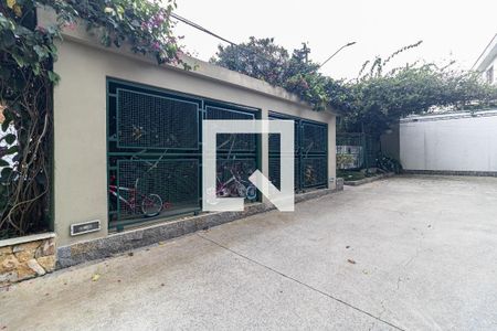 Apartamento à venda com 80m², 2 quartos e 1 vaga Apartamento à venda com 80m², 2 quartos e 1 vagaBicicletário