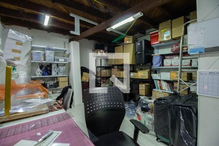 Casa à venda com 240m², 2 quartos e 1 vagaÁrea comum