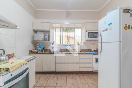 Casa à venda com 200m², 5 quartos e 5 vagas Casa à venda com 200m², 5 quartos e 5 vagasCozinha 1
